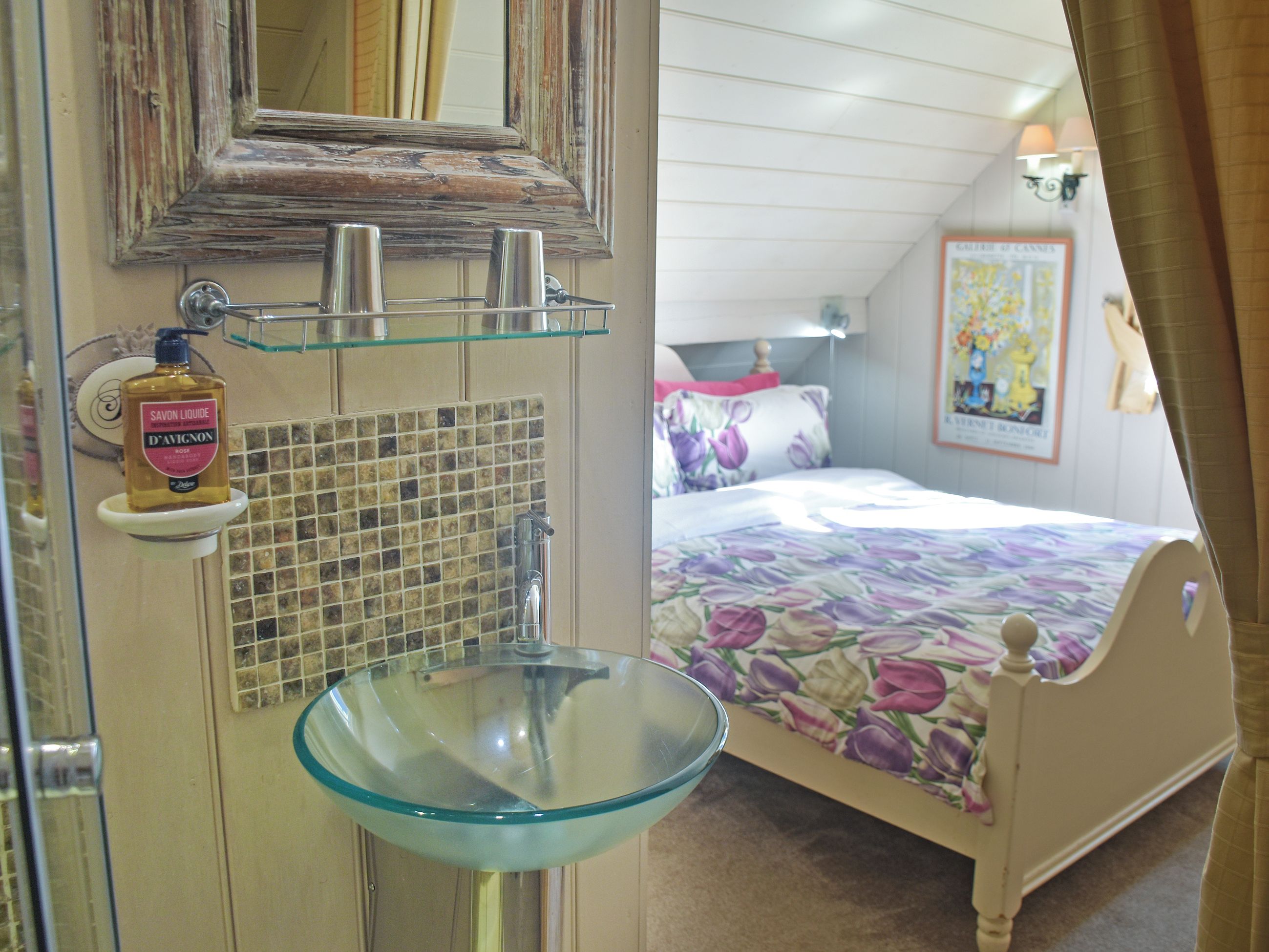 En-suite | Swallows Nest, Ilketshall St. Margaret, near Bungay