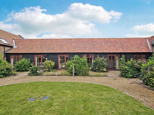 2 bedroom accommodation in Catfield