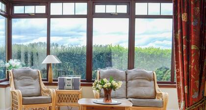 2 bedroom accommodation in Meigle