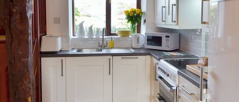 Dishwasher, highchair