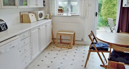 Meadow Cottage-E1793