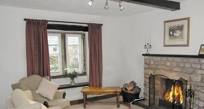 4 bedroom accommodation in Halton Gill, near Litton
