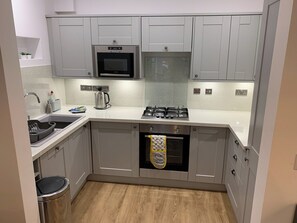 食器洗い機、ハイチェア