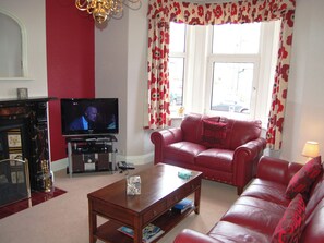 Living area - 4 bedroom accommodation in Keswick (Keswick)