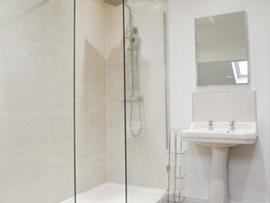 Towels - 3 bedroom accommodation in Bowness, near Windermere (Bowness, near Windermere)