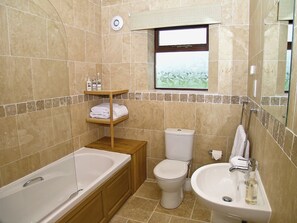 Towels - Rising Sun Holiday Cottage (Aldwark, near Tollerton)