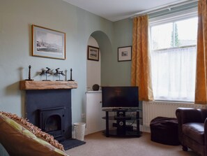 Living area - 2 bedroom accommodation in Keswick (Keswick)
