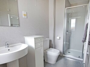 Bathroom - 4 bedroom accommodation in Carrbridge (Carrbridge)
