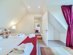 2 quartos, Wi-Fi de cortesia, roupa de cama