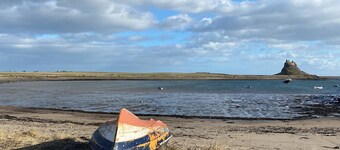 Charming fishermans cottage on Holy Island.