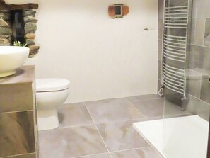 Towels - 4 bedroom accommodation in Mungrisdale, near Threlkeld (Mungrisdale, near Threlkeld)