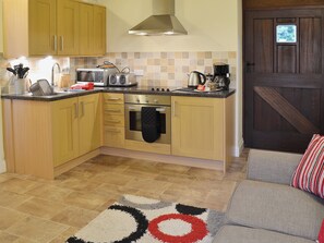 Interior - 1 bedroom accommodation in High Halstow, near Rochester (High Halstow, near Rochester)