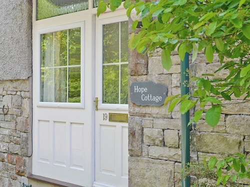 2 bedroom accommodation in Meathop, near Grange-over-Sands