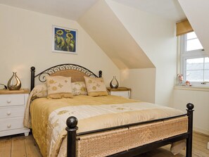 3 chambres, Wi-Fi gratuit, draps fournis