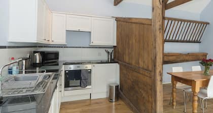 Ingleby Barn - 27946
