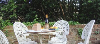 4 bedroom accommodation in Newent