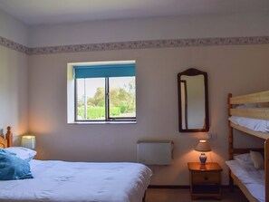 3 habitaciones, wifi gratis y ropa de cama 