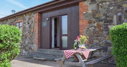 3 bedroom accommodation in Brighstone