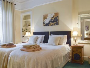 3 habitaciones, wifi gratis y ropa de cama 