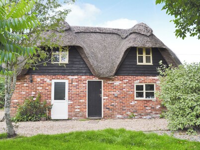 1 bedroom accommodation in Burgate, near Fordingbridge