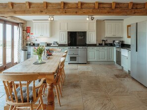 Dishwasher, high chair - 4 bedroom accommodation in Sneatonthorpe, near Whitby (Sneatonthorpe, near Whitby)