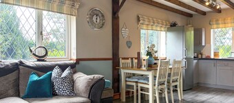 3 bedroom accommodation in Addlethorpe