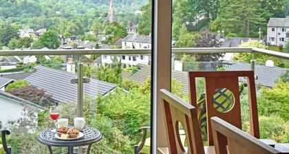 Badgers Rake 12 Squirrels Nest