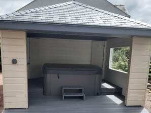 Terrace/patio - 4 bedroom accommodation in Langrigg, near Cockermouth (Langrigg, near Cockermouth)