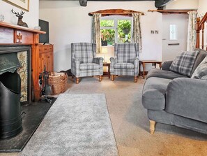 Open plan living space | Osprey Cottage, Bassenthwaite, near Keswick - 2 bedroom accommodation in Bassenthwaite, near Keswick (Bassenthwaite, near Keswick)