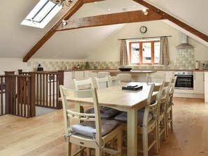 Dining - 4 bedroom accommodation in Leigh, near Sherborne (Leigh, near Sherborne)