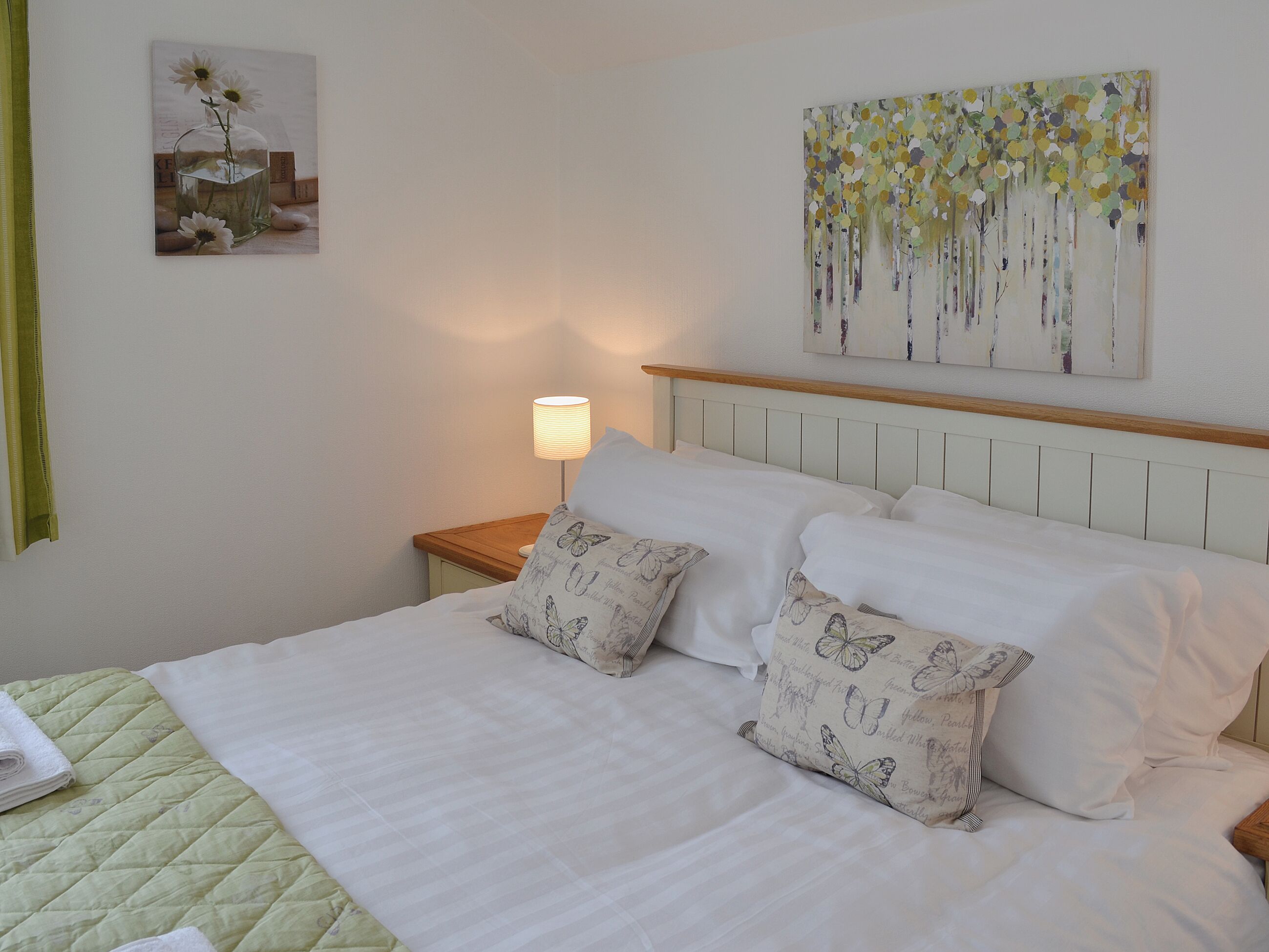 4 bedrooms, free WiFi, bed sheets