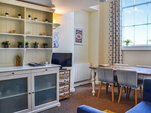 Dining - County House Apartment - 27911 (York)