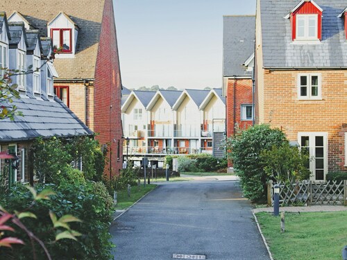 2 bedroom accommodation in Island Harbour, near Newport