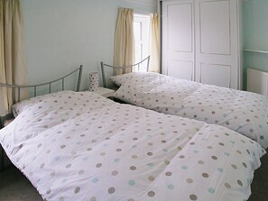 3 soverom, wi-fi (inkludert) og sengetøy