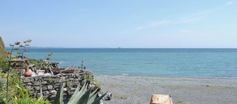 3 bedroom accommodation in Porthallow, near St Keverne