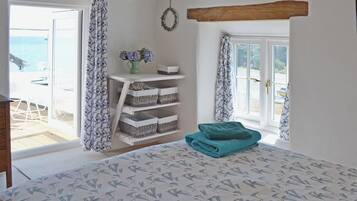 3 habitaciones, wifi gratis y ropa de cama