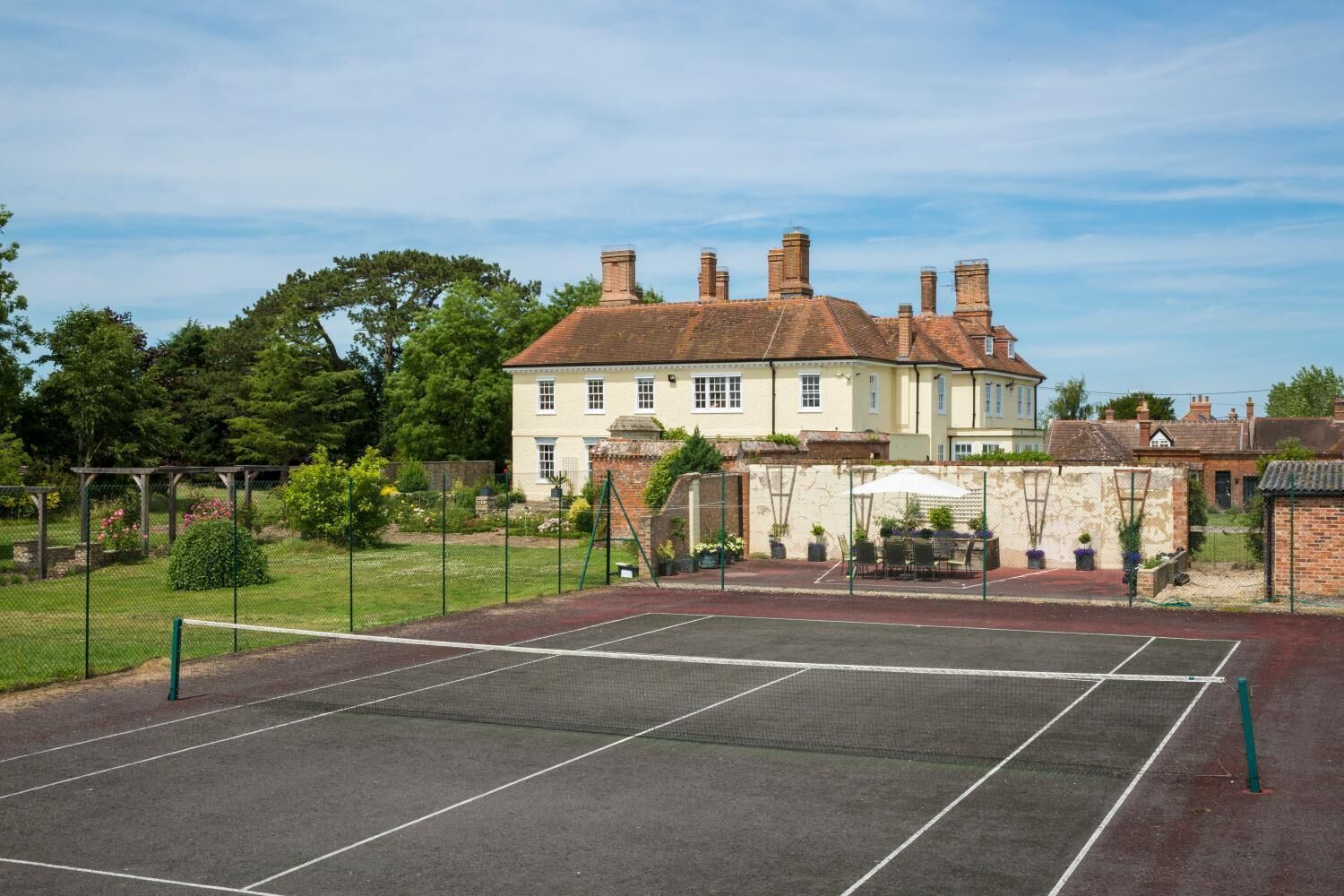 Tennis court
