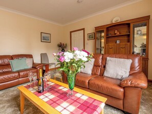 Living area - 3 bedroom accommodation in Newcastleton (Newcastleton)