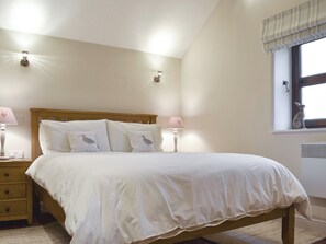 1 bedroom, free WiFi, bed sheets - 1 bedroom accommodation in near Middleham, Leyburn (near Middleham, Leyburn)