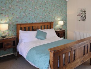 2 bedrooms, free WiFi, bed sheets - 2 bedroom accommodation in Whitby (Whitby)