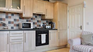 Dishwasher, highchair