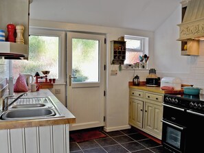 Dishwasher, high chair