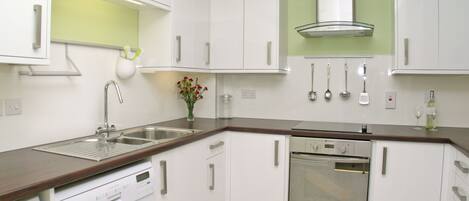 Dishwasher, highchair