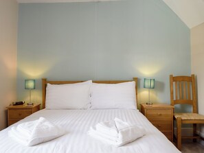 2 chambres, Wi-Fi gratuit, draps fournis