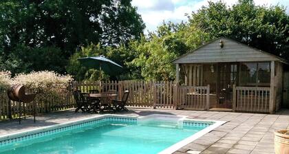 Alojamiento de 4 habitaciones en Newent, Forest of Dean