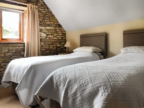 4 chambres, Wi-Fi gratuit, draps fournis