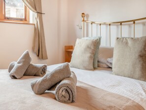 2 habitaciones, wifi gratis y ropa de cama 