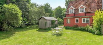 2 bedroom accommodation in Eye