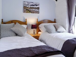 2 bedrooms, free WiFi, bed sheets