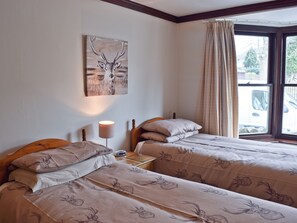 2 quartos, Wi-Fi de cortesia, roupa de cama